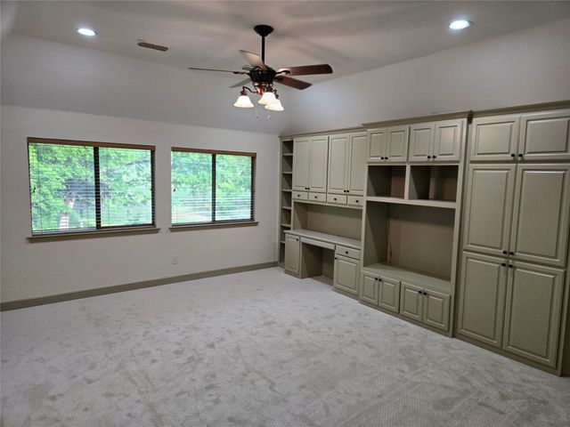 4541 Stonewood Circle, Midlothian, TX 76065