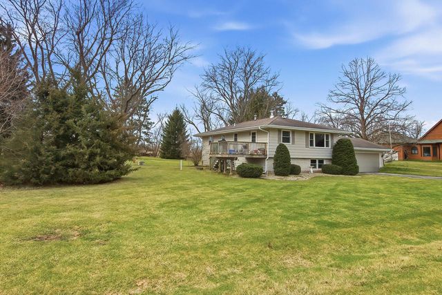 W523 Highland AVENUE, Genoa City, WI 53128