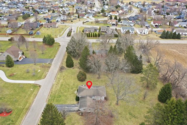 W523 Highland AVENUE, Genoa City, WI 53128