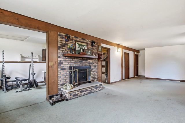 W523 Highland AVENUE, Genoa City, WI 53128