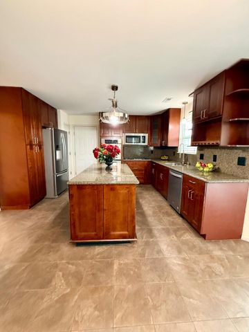 2608 CAPITAL CT, Waldorf, MD 20603