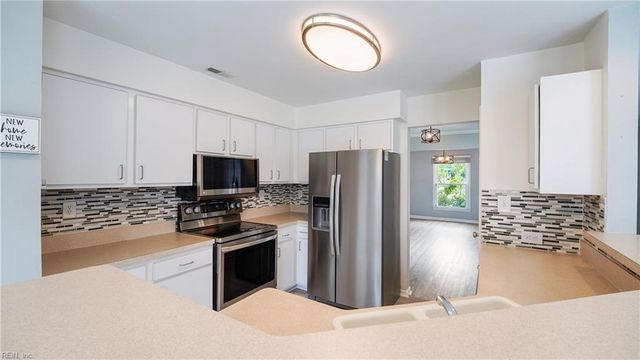1000 Ormond CT, Virginia Beach, VA 23464