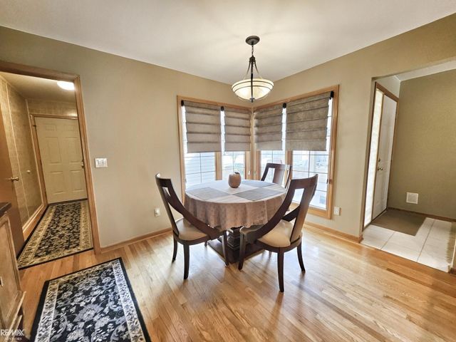 16890 SANDSTONE Circle, Macomb Twp, MI 48042