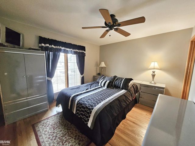 16890 SANDSTONE Circle, Macomb Twp, MI 48042