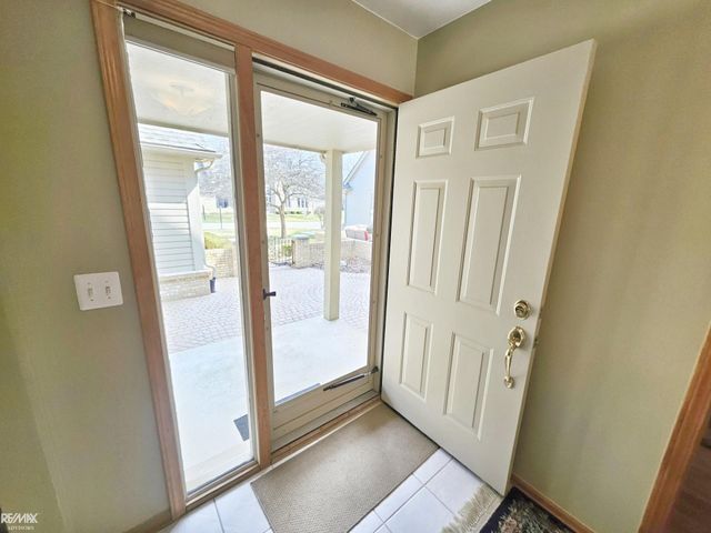 16890 SANDSTONE Circle, Macomb Twp, MI 48042