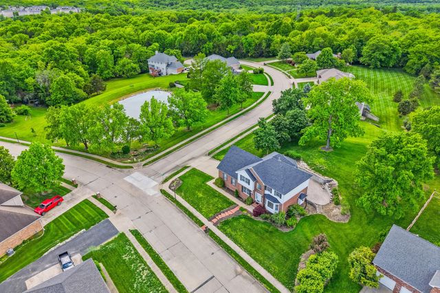 1901 BLUFF POINTE DR, Columbia, MO 65201