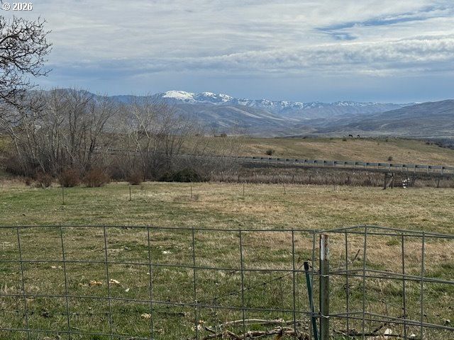 38901 HIGHWAY 86, Richland, OR 97870