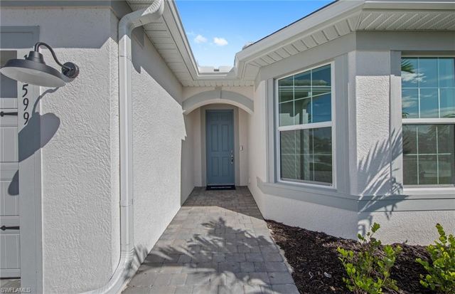 12416 Basalt LN, Alva, FL 33920