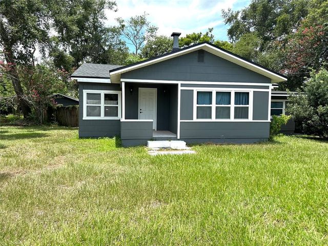 6127 CREWS LAKE RD, Lakeland, FL 33812