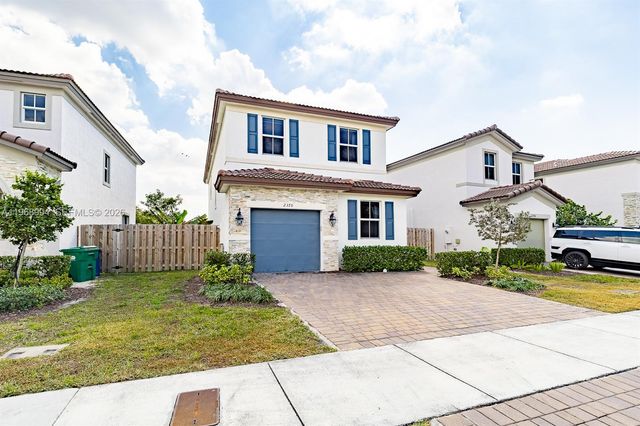 2370 NW 131st Cir, Miami, FL 33167