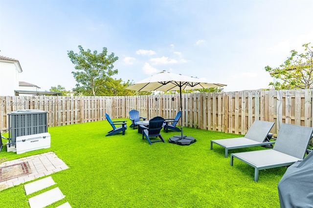 2370 NW 131st Cir, Miami, FL 33167