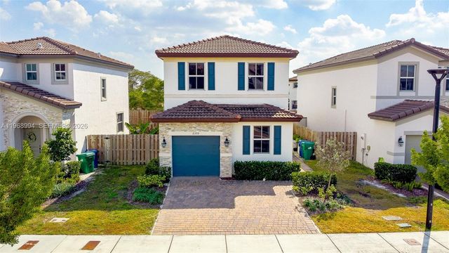 2370 NW 131st Cir, Miami, FL 33167
