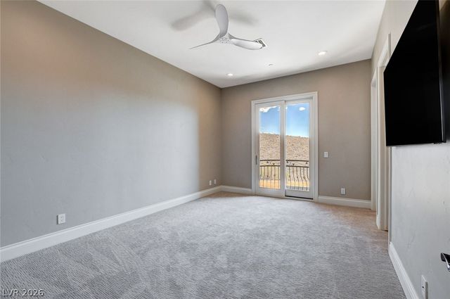 84 Kittansett Loop, Henderson, NV 89052