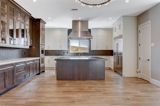 84 Kittansett Loop, Henderson, NV 89052