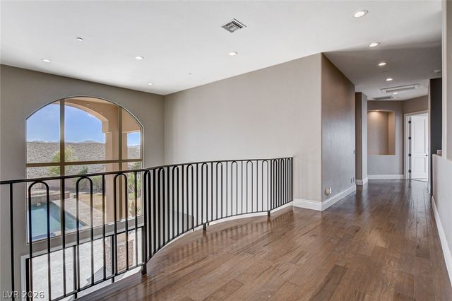 84 Kittansett Loop, Henderson, NV 89052