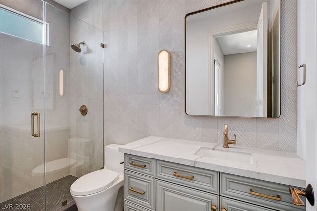 84 Kittansett Loop, Henderson, NV 89052