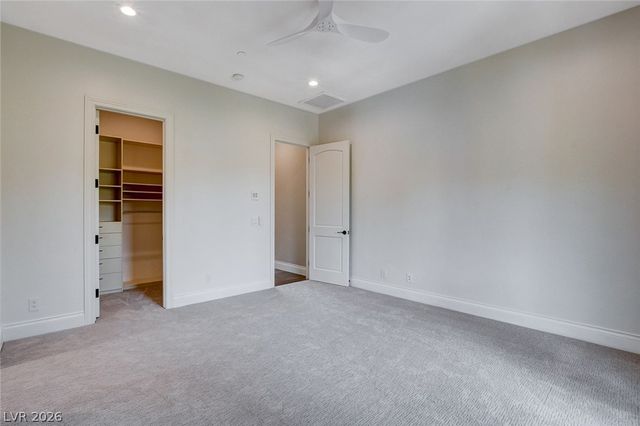 84 Kittansett Loop, Henderson, NV 89052