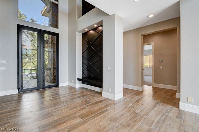 84 Kittansett Loop, Henderson, NV 89052