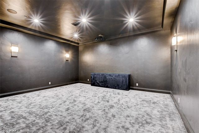 84 Kittansett Loop, Henderson, NV 89052
