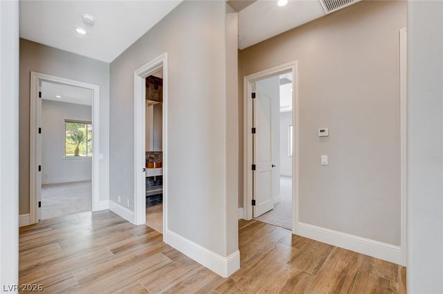 84 Kittansett Loop, Henderson, NV 89052