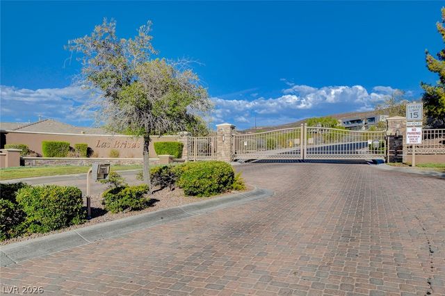 84 Kittansett Loop, Henderson, NV 89052