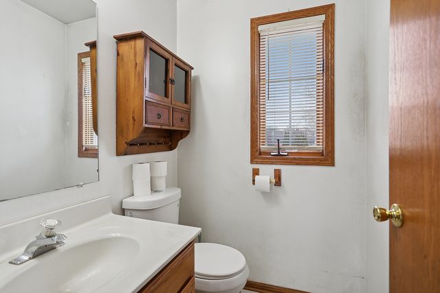 11030 S Roberts Road 1, Palos Hills, IL 60465