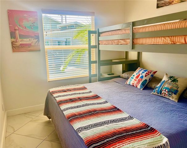 209 Tremont Drive, Newport Beach, CA 92660