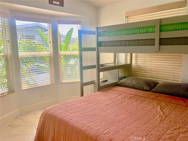 209 Tremont Drive, Newport Beach, CA 92660