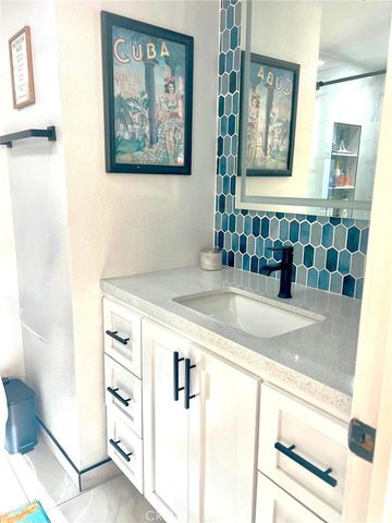 209 Tremont Drive, Newport Beach, CA 92660