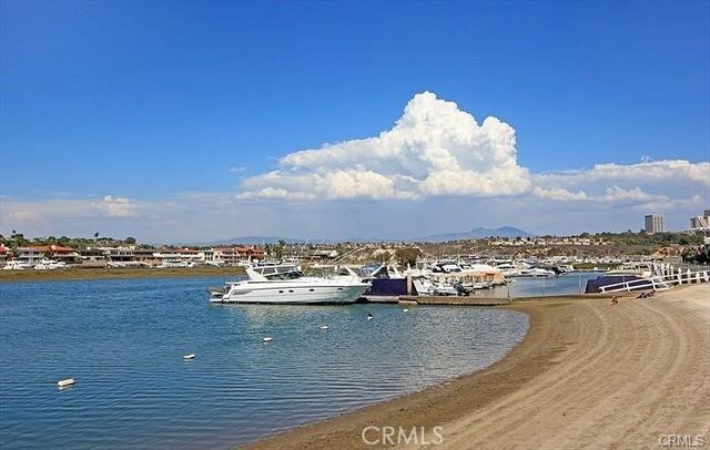 209 Tremont Drive, Newport Beach, CA 92660