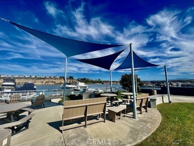 209 Tremont Drive, Newport Beach, CA 92660