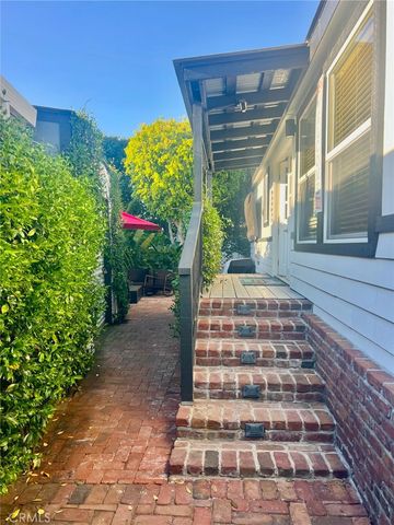 209 Tremont Drive, Newport Beach, CA 92660