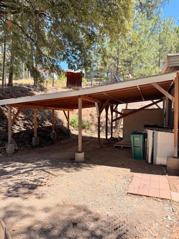 16404 Greenhorn Rd, Grass Valley, CA 95945