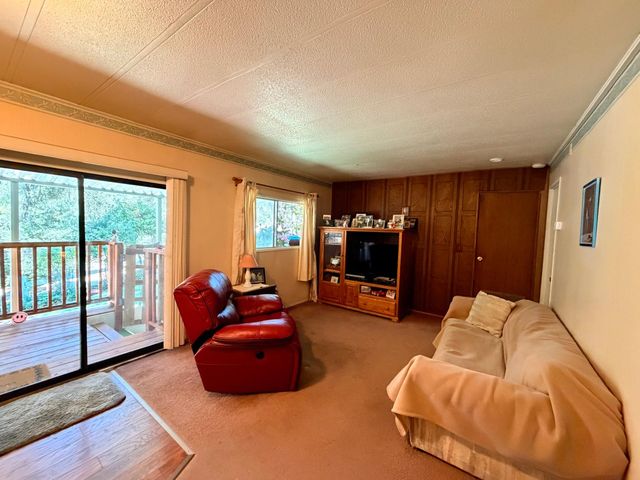 16404 Greenhorn Rd, Grass Valley, CA 95945