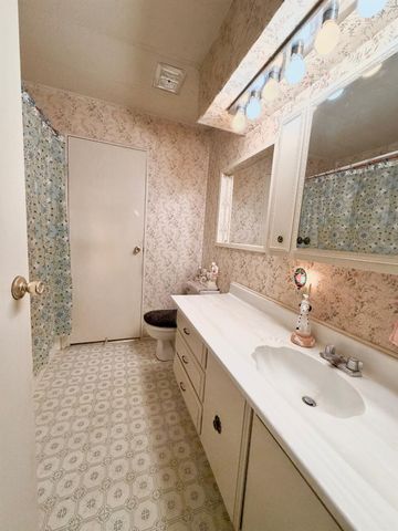 16404 Greenhorn Rd, Grass Valley, CA 95945