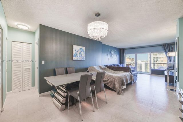 1950 S Ocean Dr 20D, Hallandale Beach, FL 33009