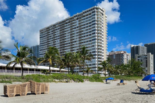 1950 S Ocean Dr 20D, Hallandale Beach, FL 33009