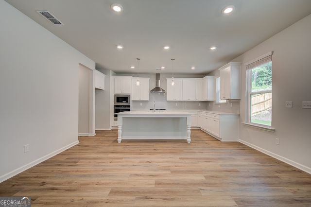 2325 Dixon Place, Lawrenceville, GA 30045
