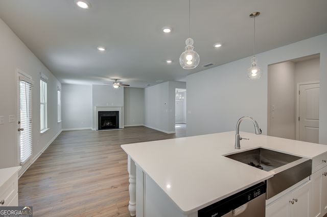2325 Dixon Place, Lawrenceville, GA 30045