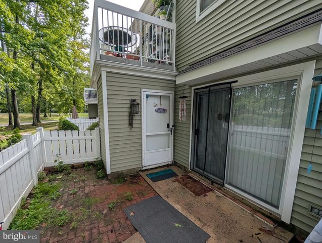 51 DEERBERRY LN, South Brunswick Twp, NJ 08852