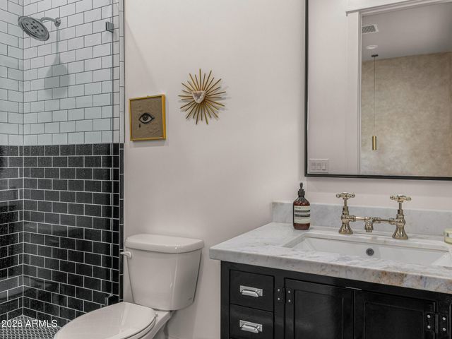 4204 N 57TH Way, Phoenix, AZ 85018