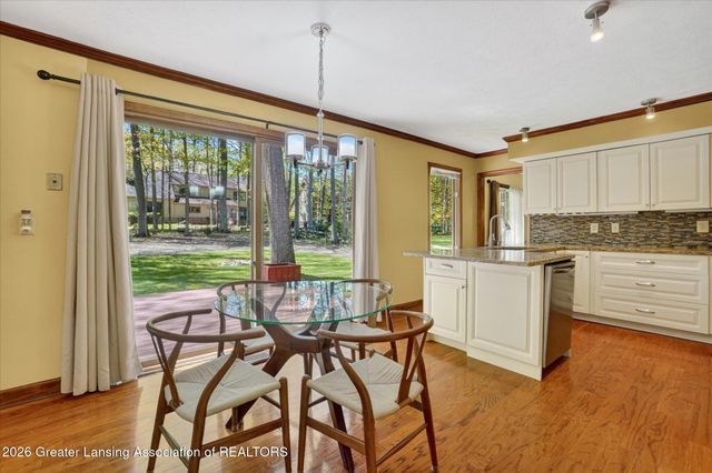 1981 Valleybrook Drive, Okemos, MI 48864