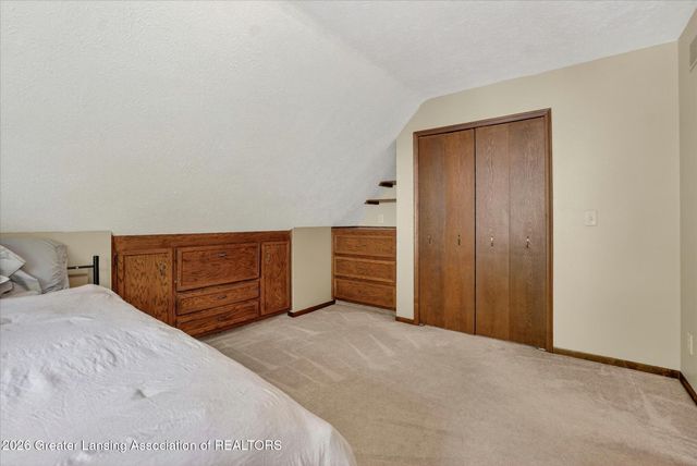 1981 Valleybrook Drive, Okemos, MI 48864