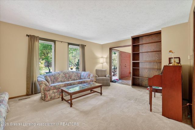 1981 Valleybrook Drive, Okemos, MI 48864
