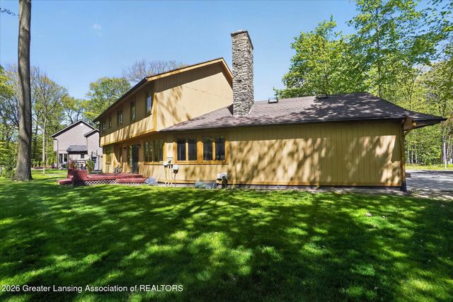 1981 Valleybrook Drive, Okemos, MI 48864