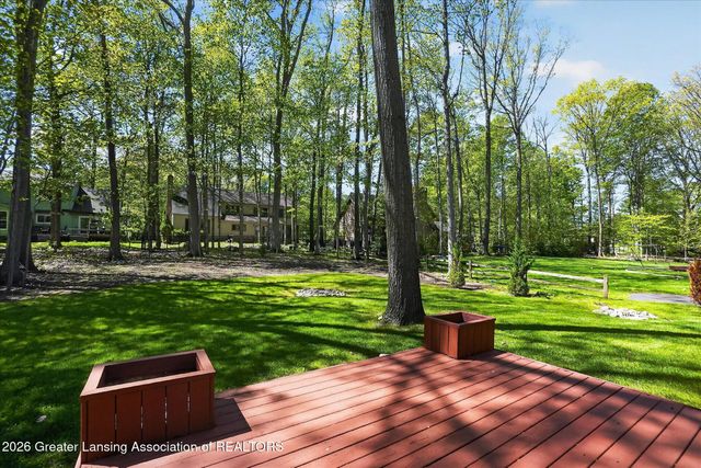 1981 Valleybrook Drive, Okemos, MI 48864