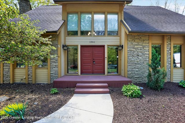 1981 Valleybrook Drive, Okemos, MI 48864