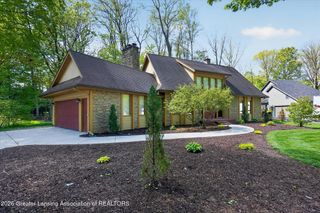 1981 Valleybrook Drive, Okemos, MI 48864