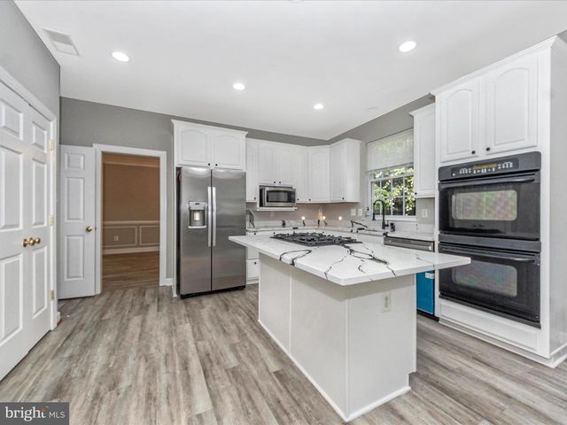 15310 LIONS DEN RD, Burtonsville, MD 20866