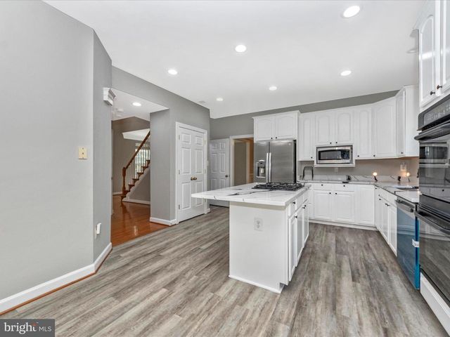15310 LIONS DEN RD, Burtonsville, MD 20866